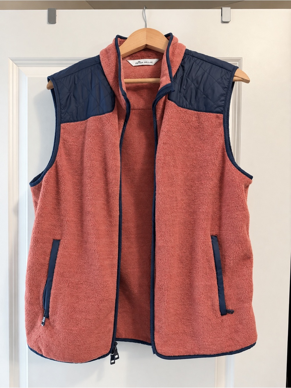 Peter Millar Crown Micro Shearling Fleece Vest Amaranth Navy Men’s M NWOT $178